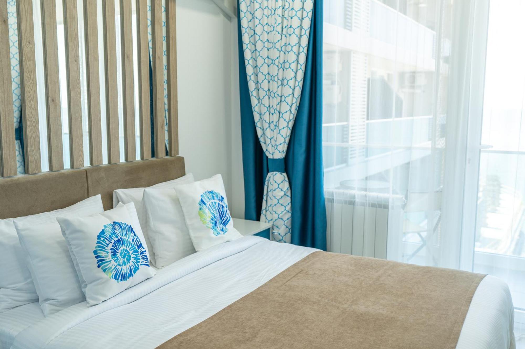 באטומי Seagull Beachfront Boutique Hotel חדר תמונה